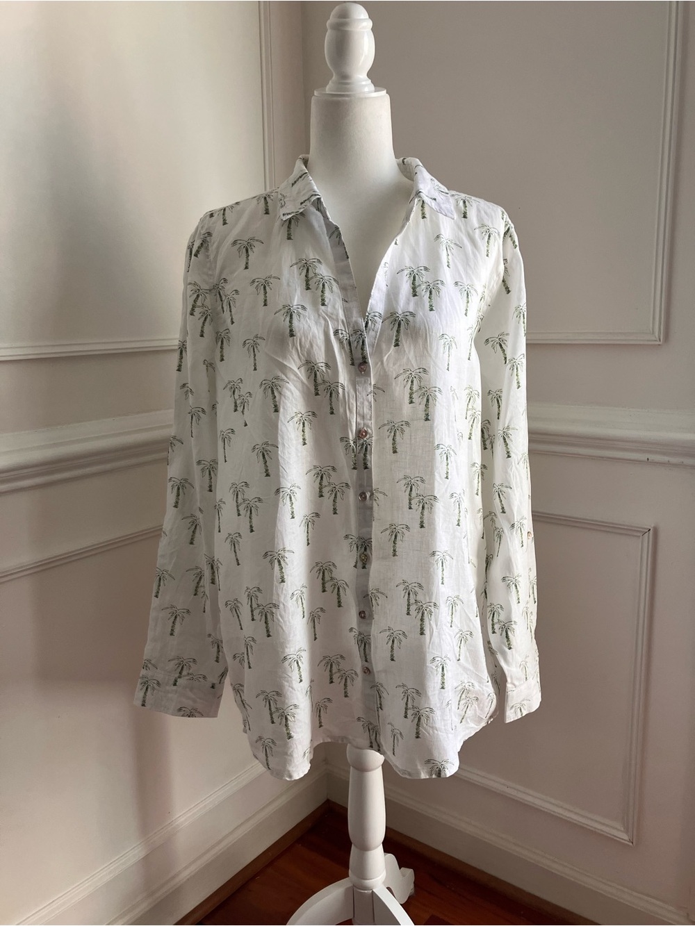 C&C California White Linen Shirt with Green Palm Print Long Sleeves Roll Tab